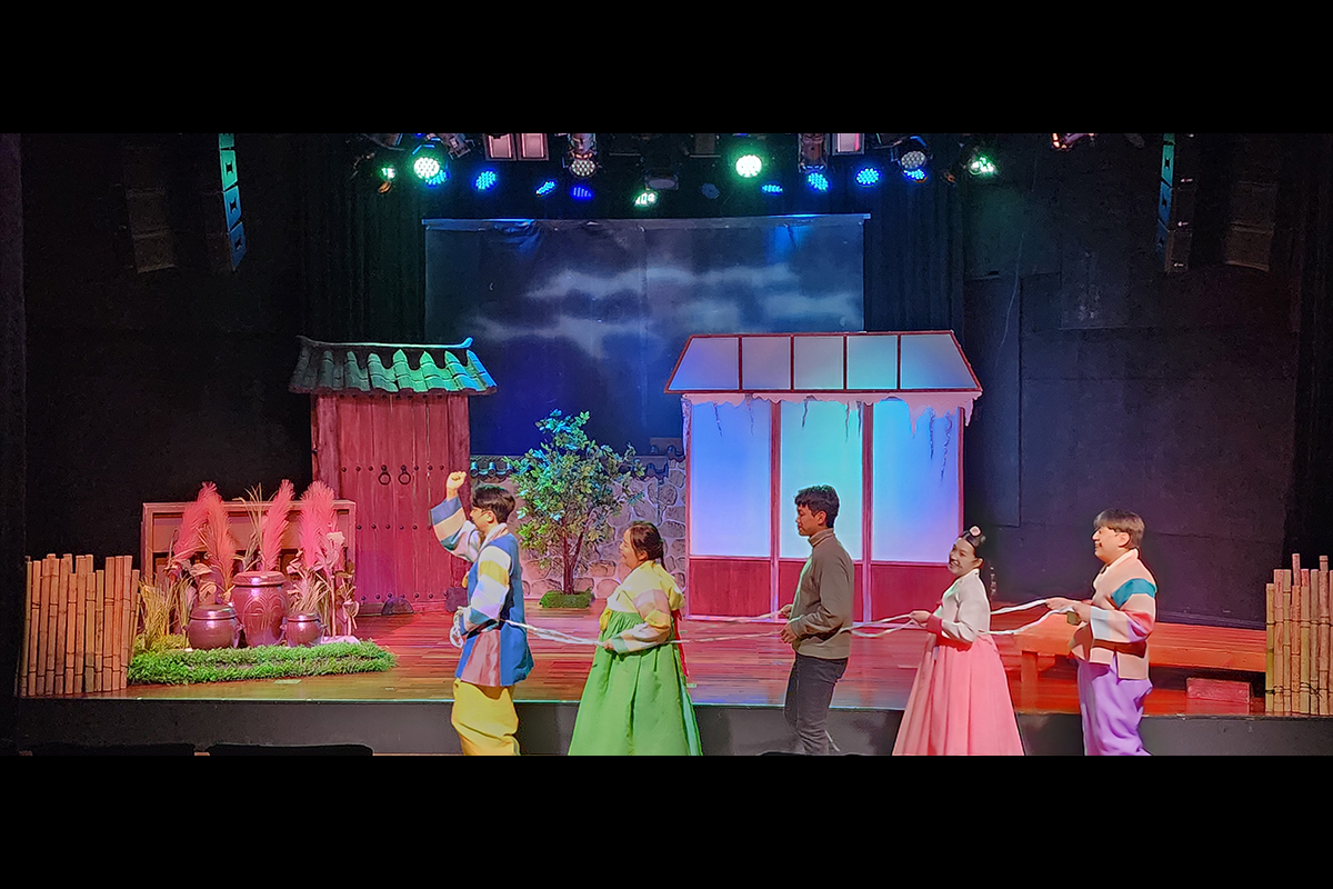 [설 특별공연] 동심놀이 〈반달정원〉