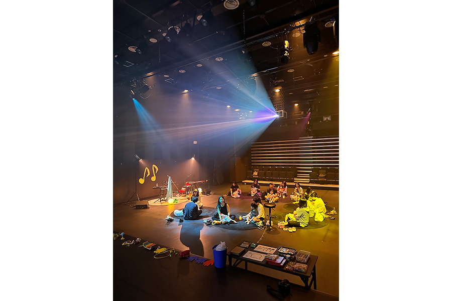 우리 가족, 왈츠 파티1